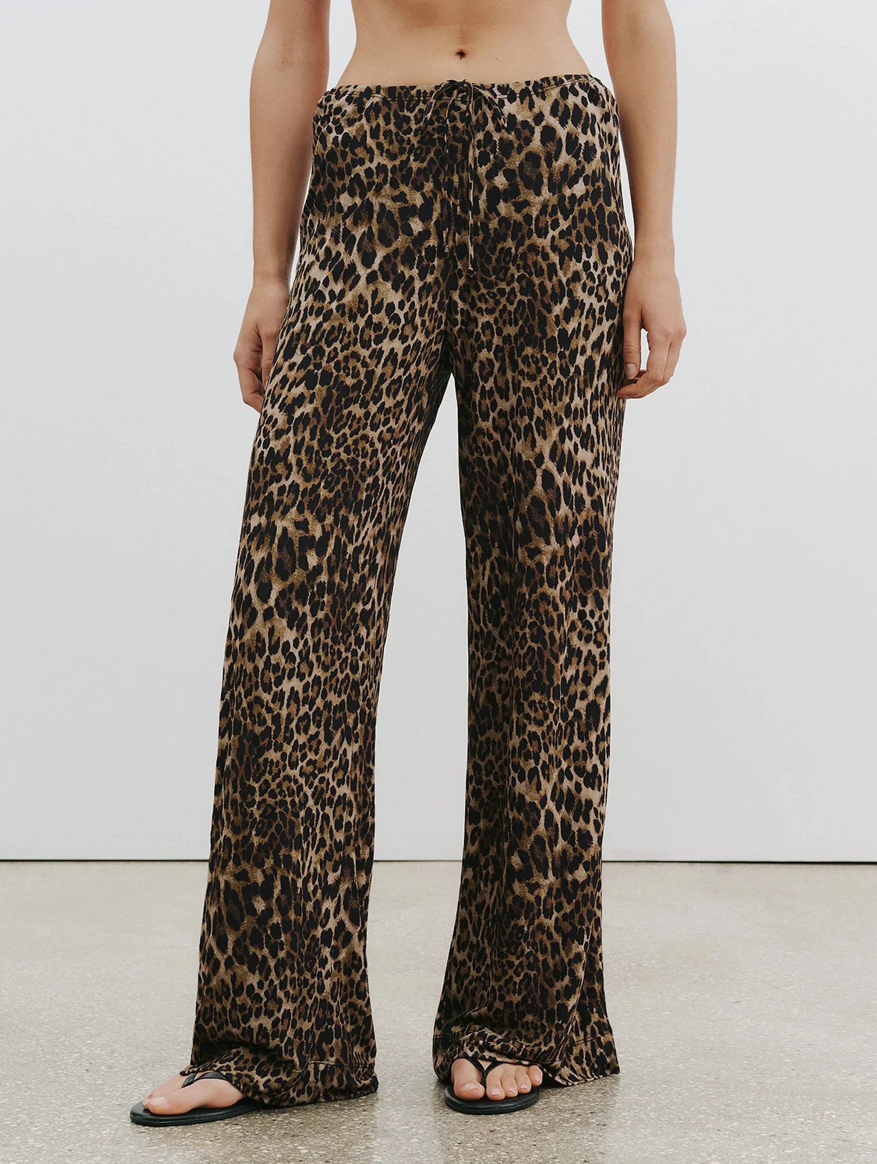 Adriel Pant in Vintage Leopard - Image 4