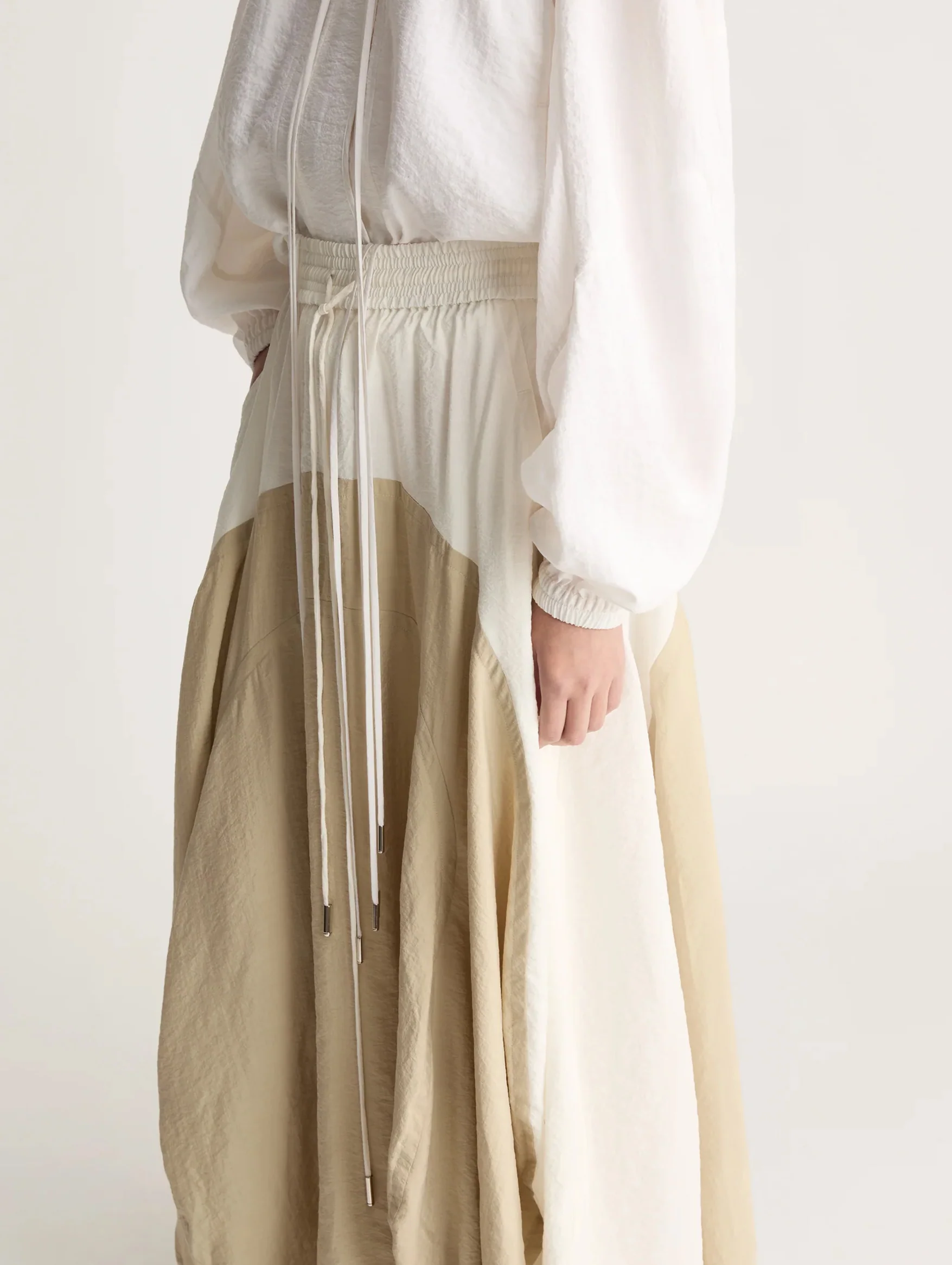 Alexia Skirt in Sand - Image 4