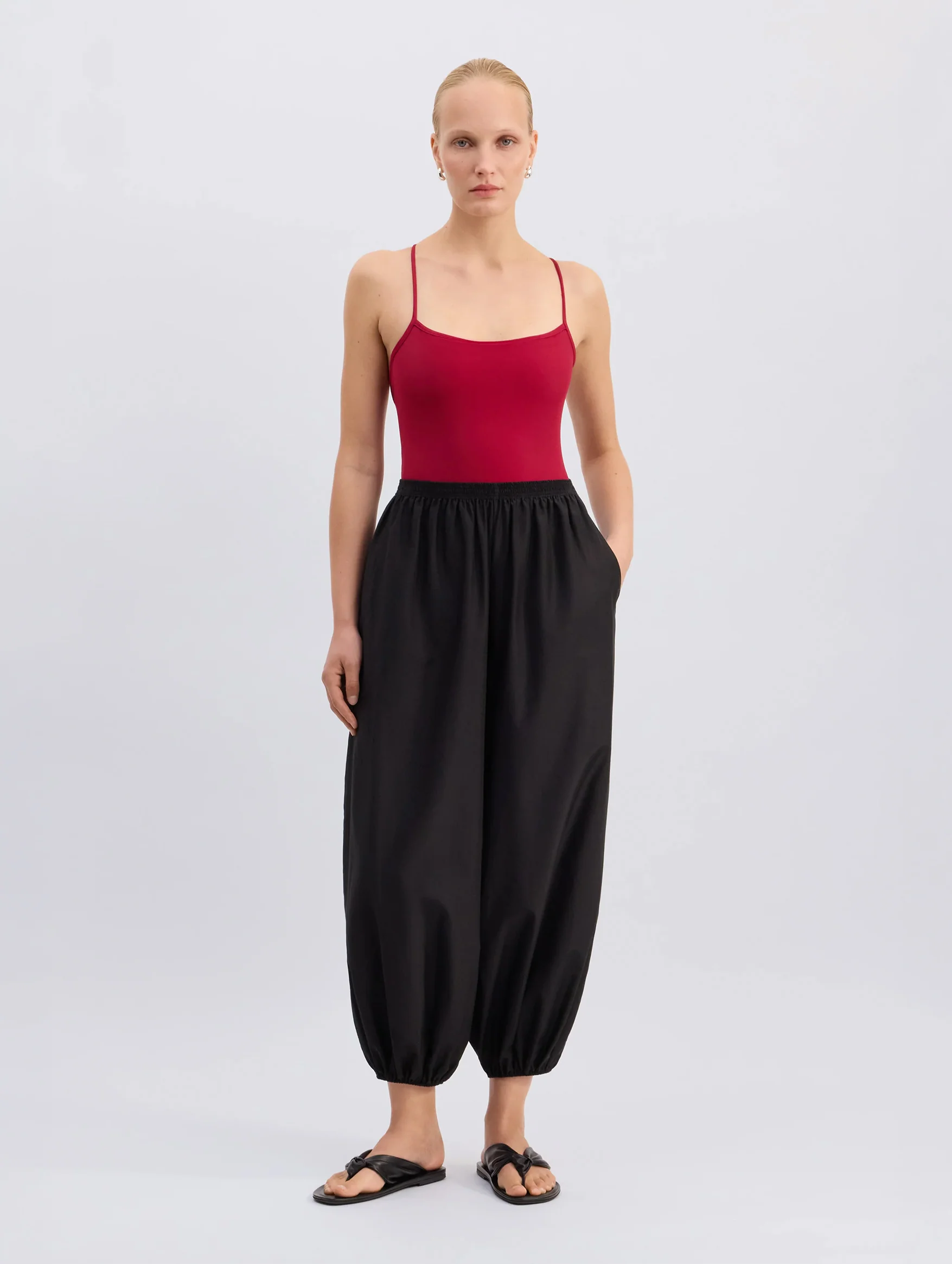 Almaya Balloon Pant in Black - Image 2