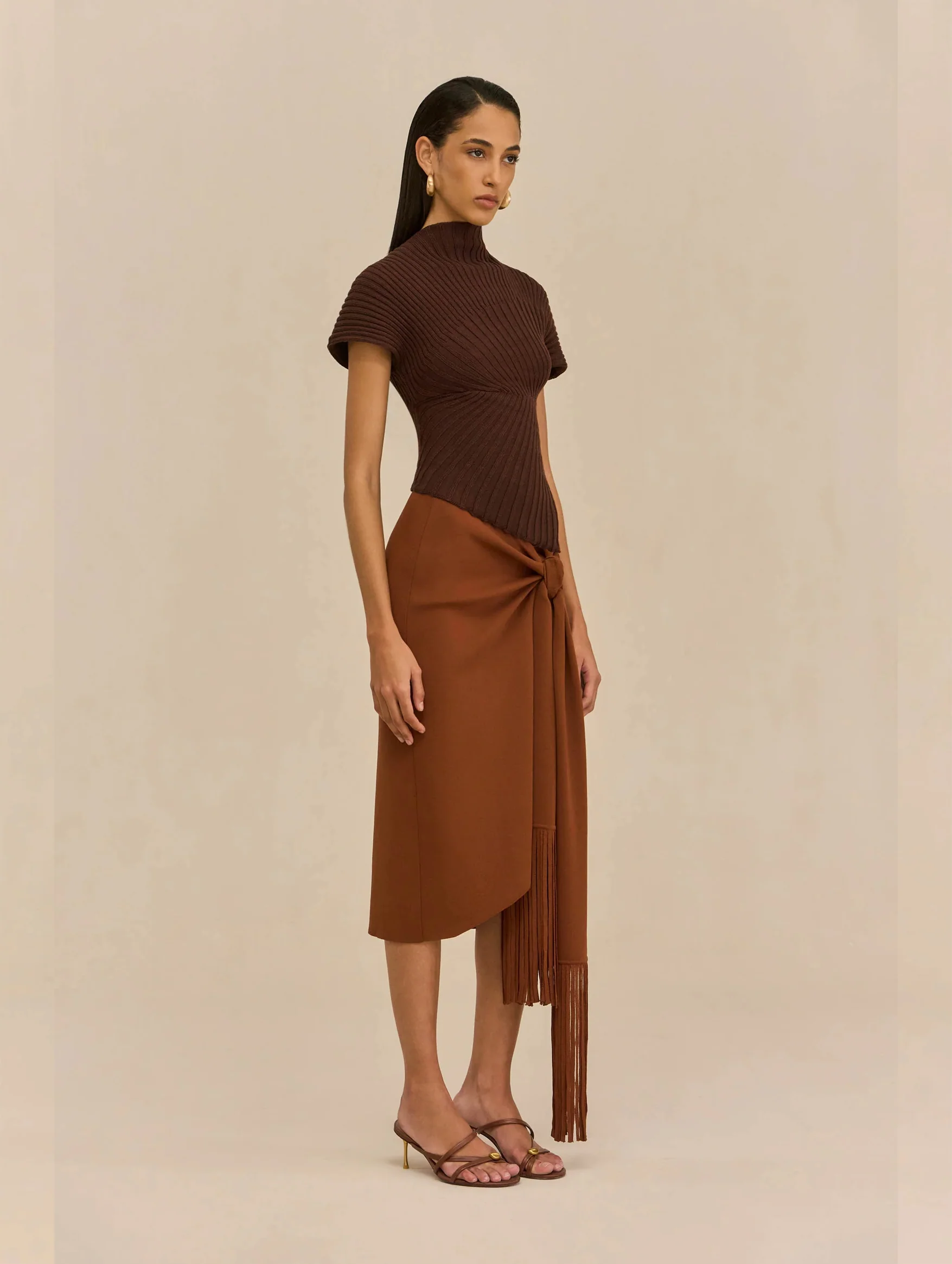Annemie Top in Java - Image 3