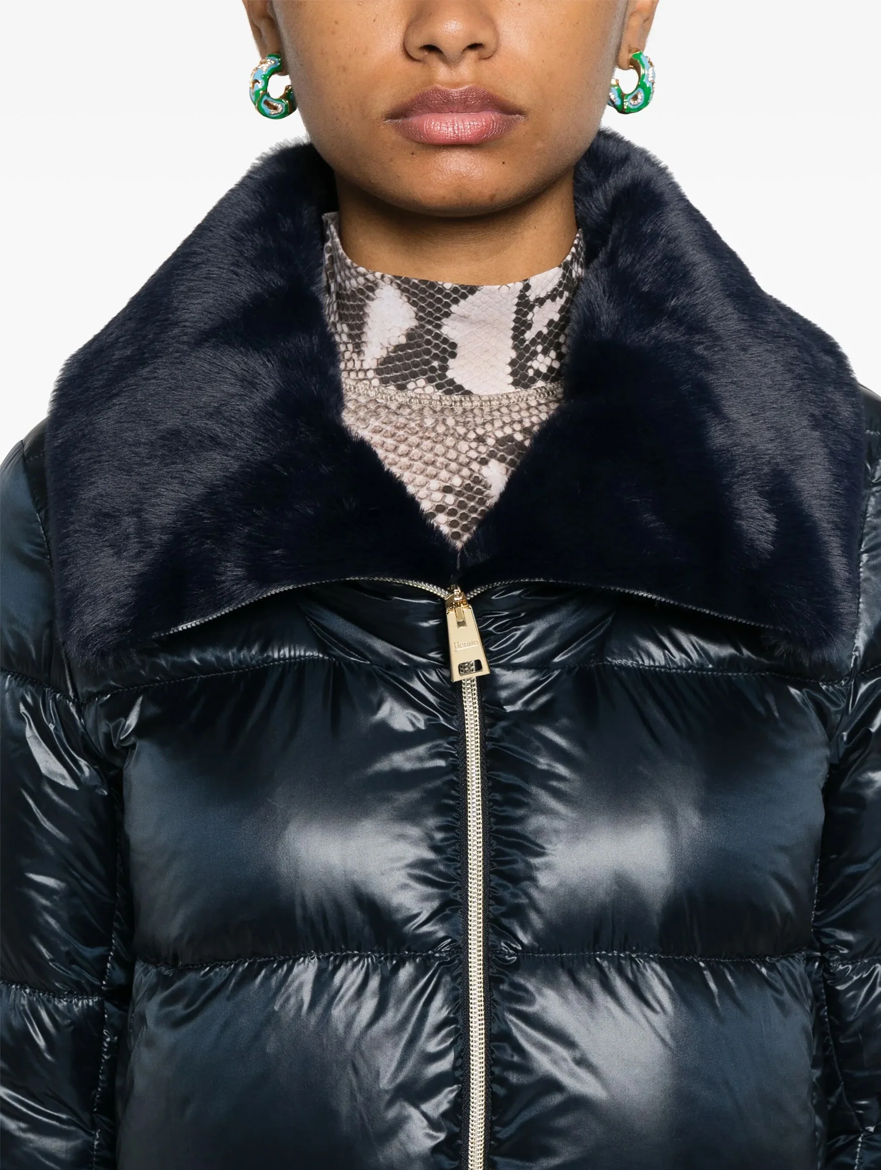 Bomber Jacket with Faux Fur Collar in Blue Navy - Image 4