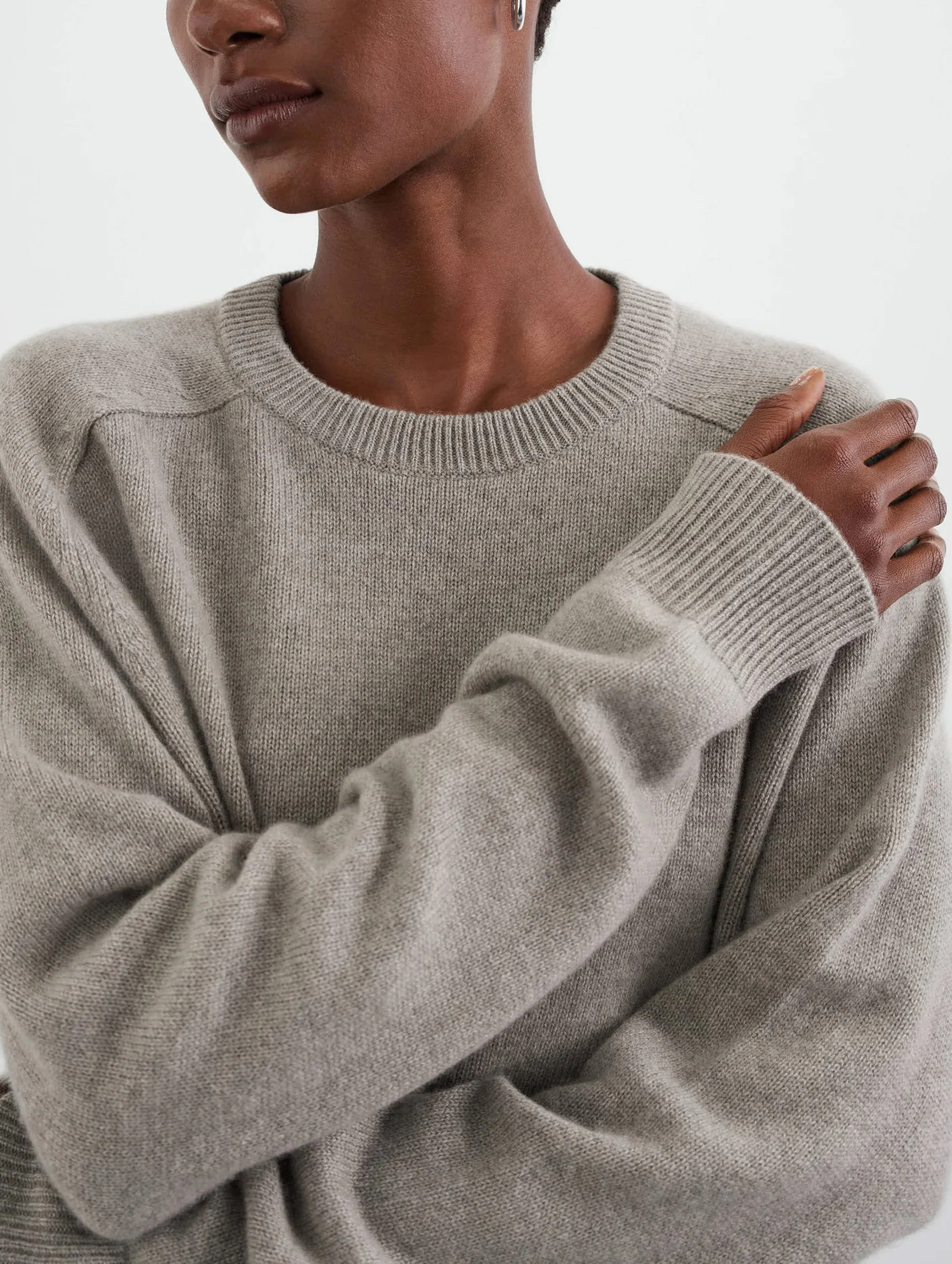 Boyfriend Cashmere Crewneck Sweater in Greige - Image 4