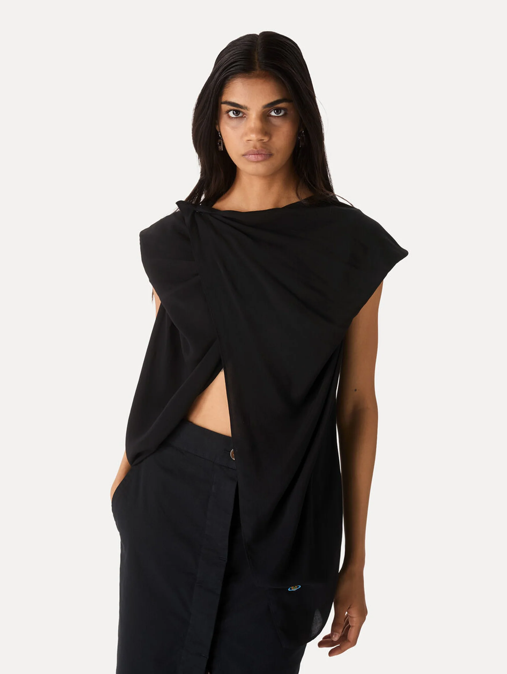 Cross Over Top in Black - Image 4