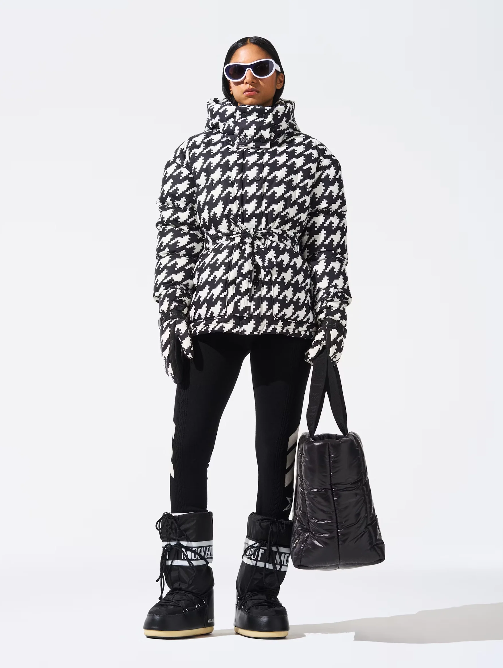 Davos Mitts in Houndstooth - Image 2