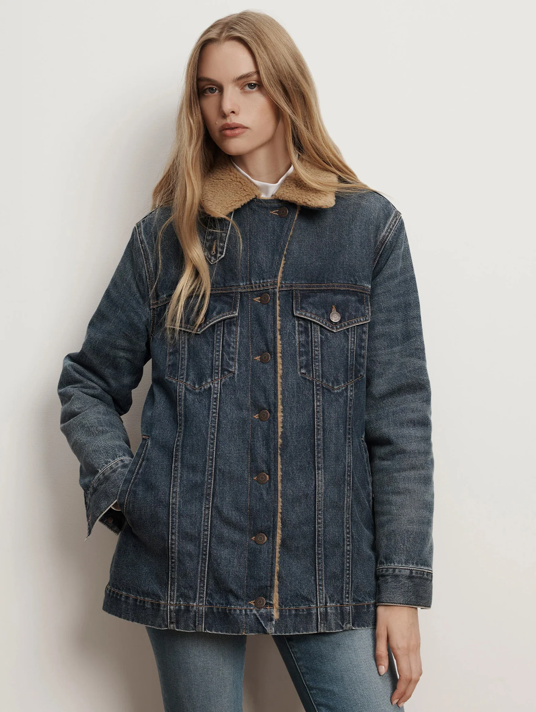 Donna Sherpa Denim Jacket in City Lights - Image 6