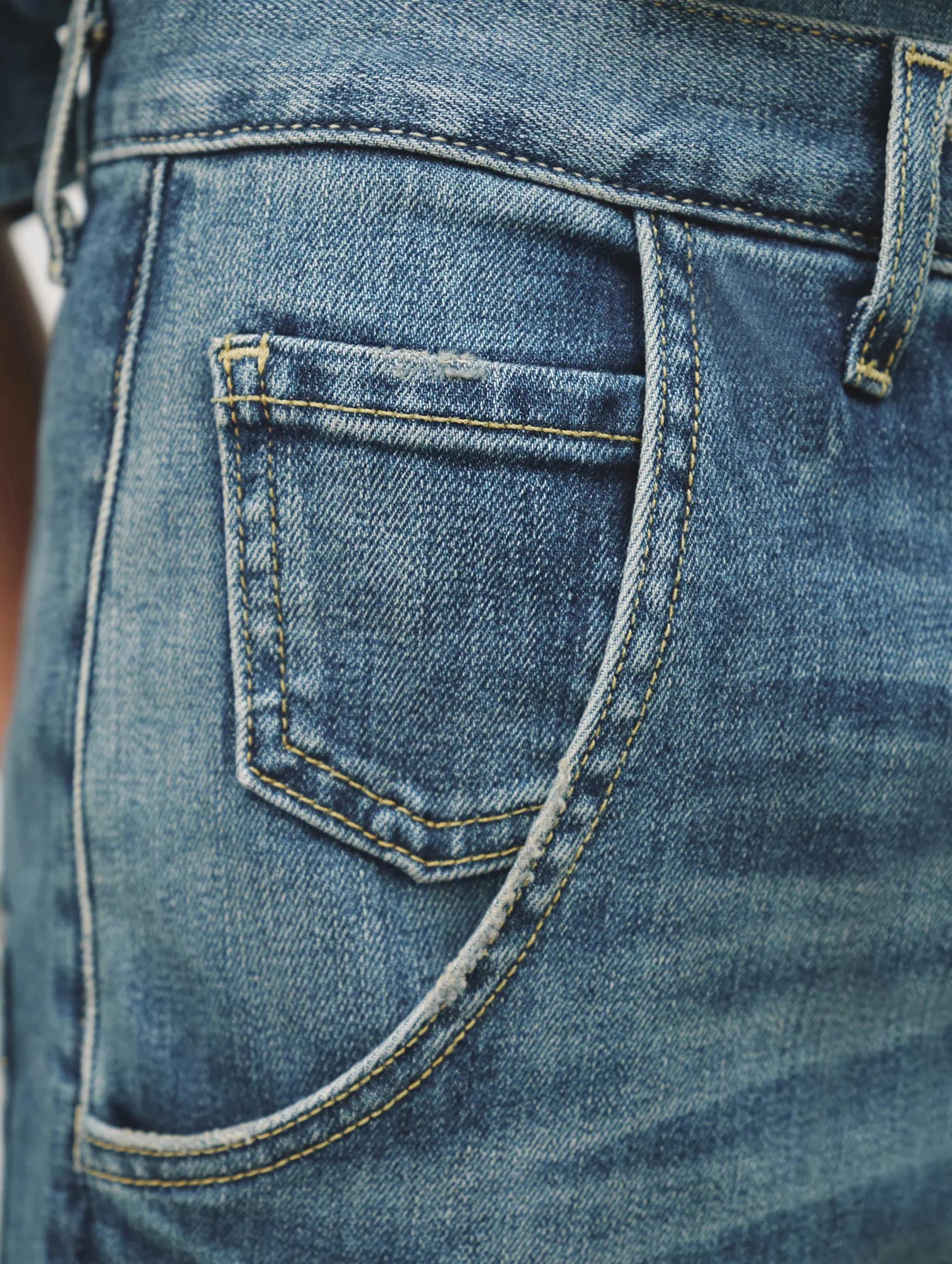 Emerson Jean in Classic Wash - Image 5