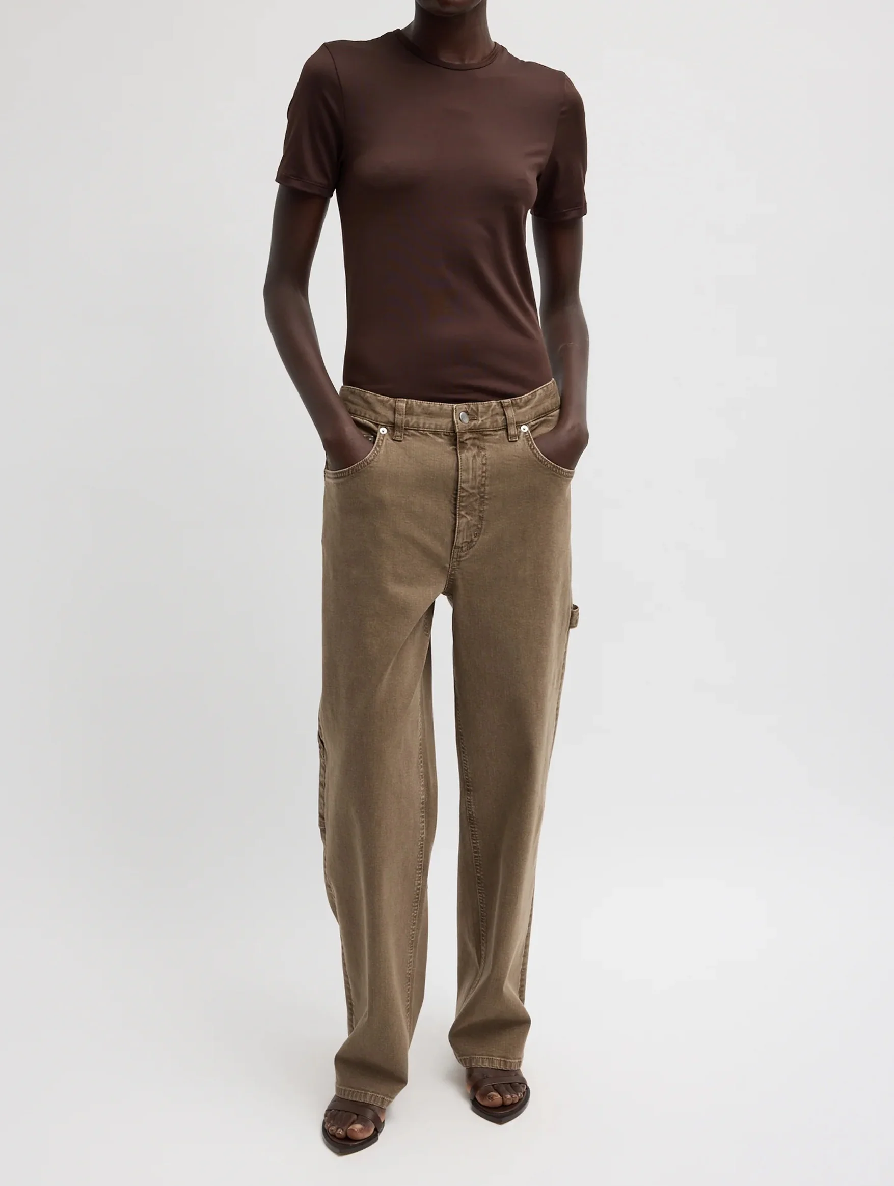 Garment Wash Stretch Twill Slouchy Carpenter Jean in Brown