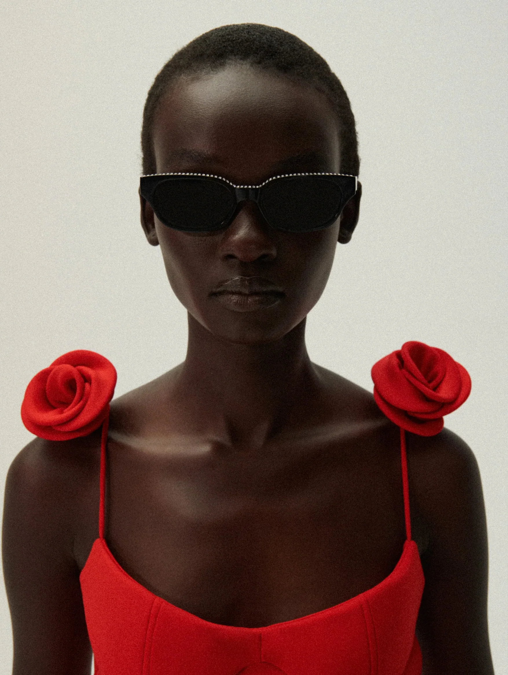 'I need a holiday' Sunglasses in Black Crystals - Image 5