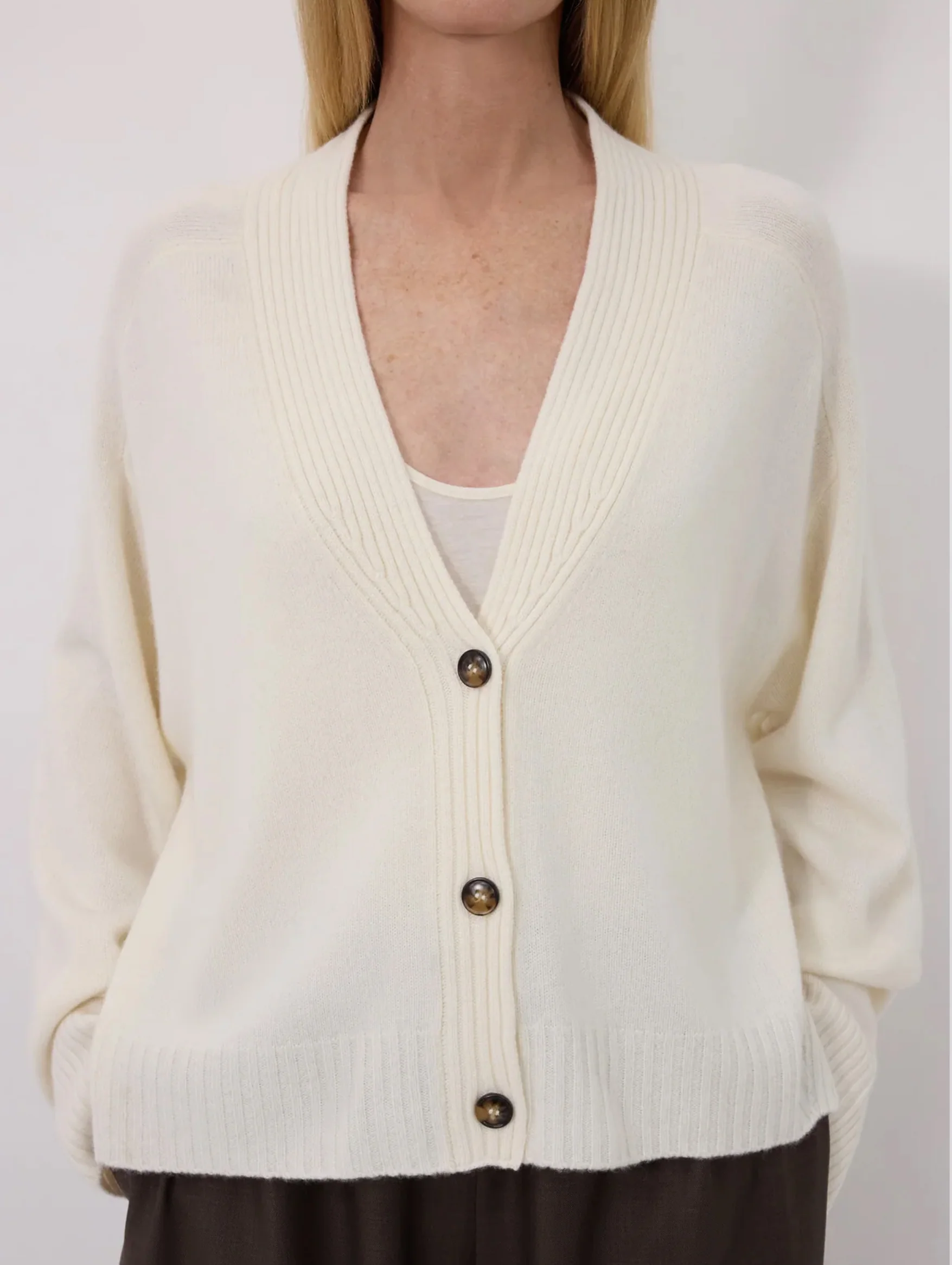 Kaia Cashmere V Neck Cardigan in Ivory - Image 4