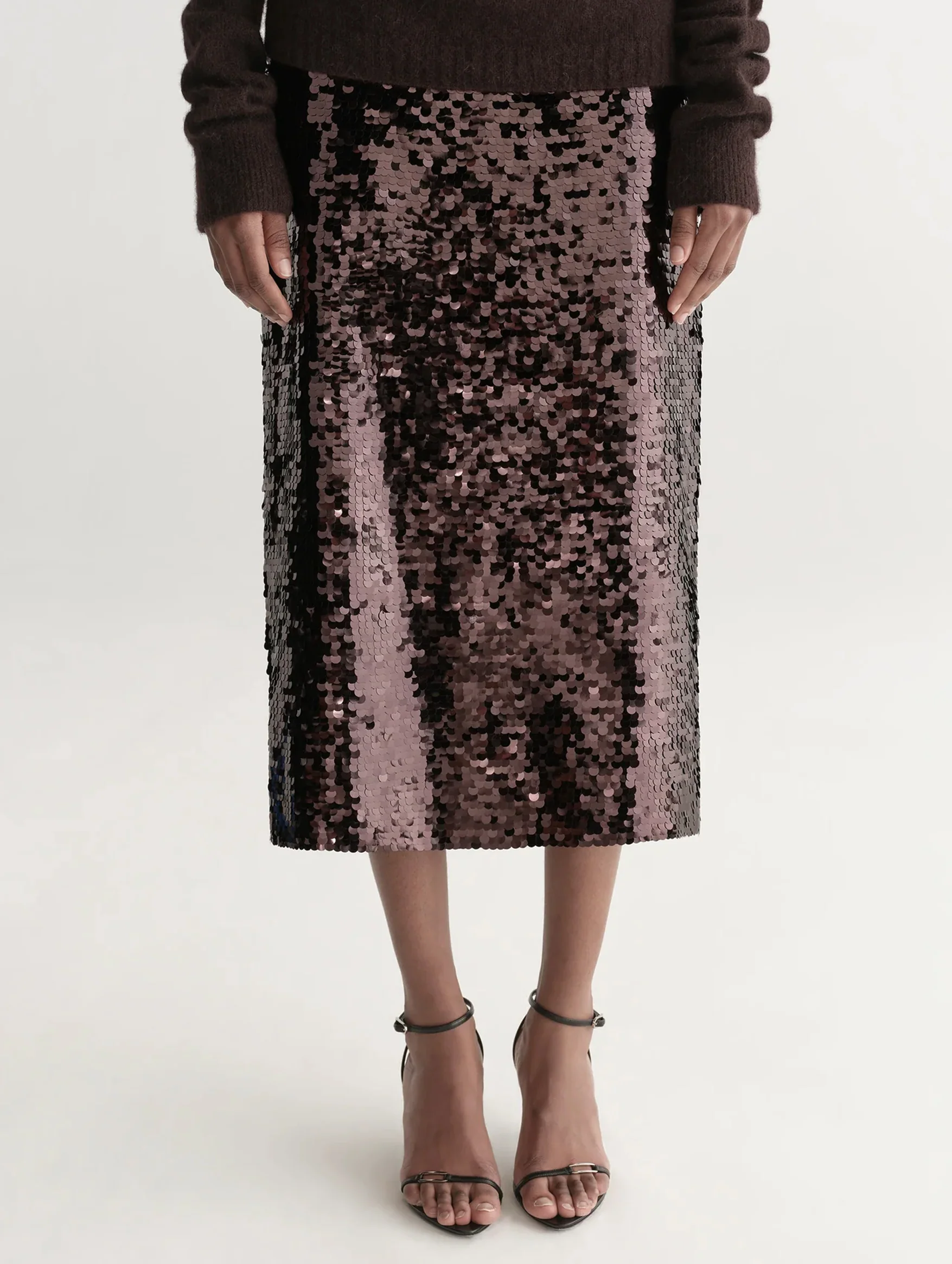 Kali Sequin Midi Skirt in Merlot - Image 3