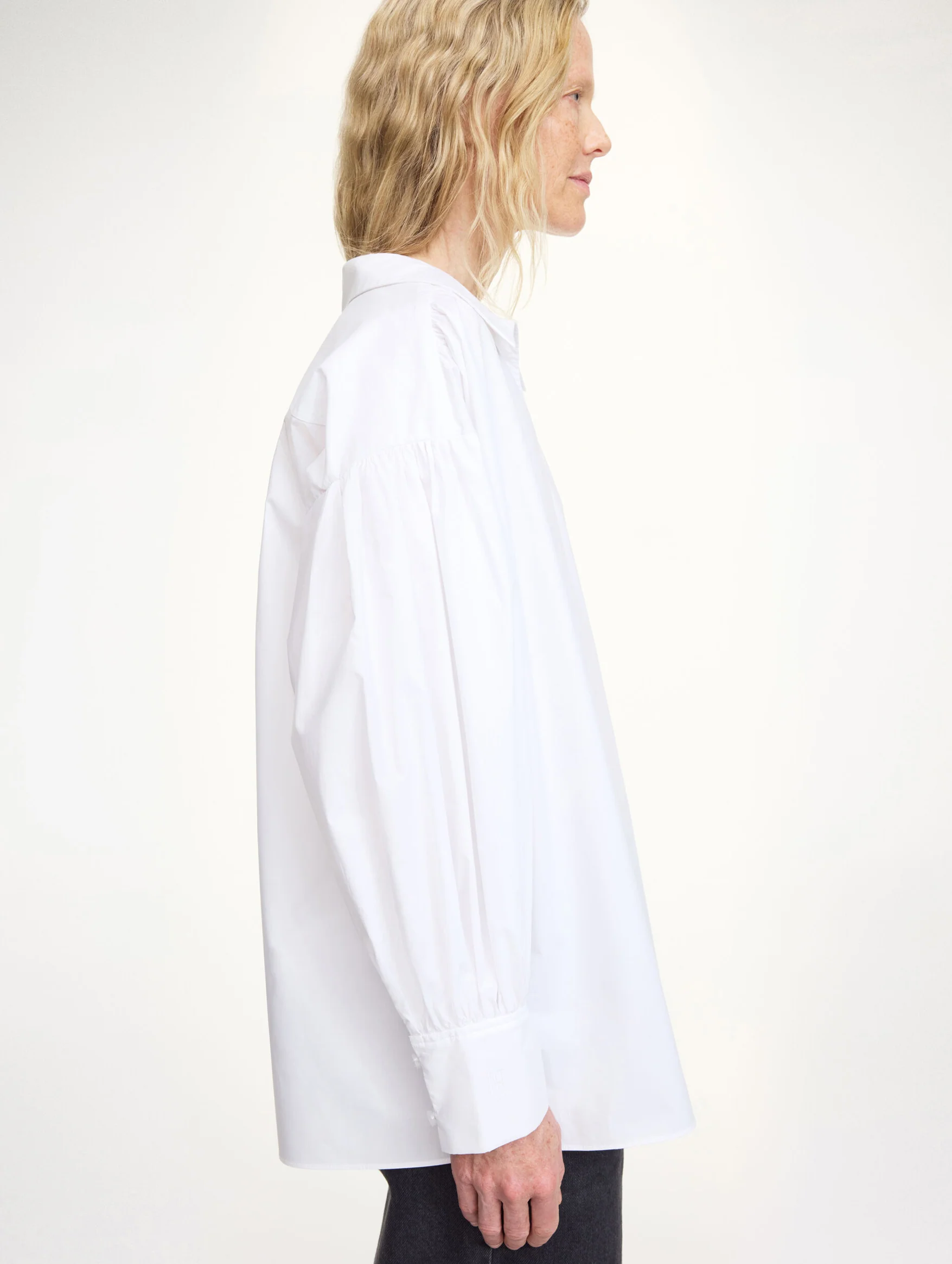 Leonora Cotton Blouse in White - Image 4
