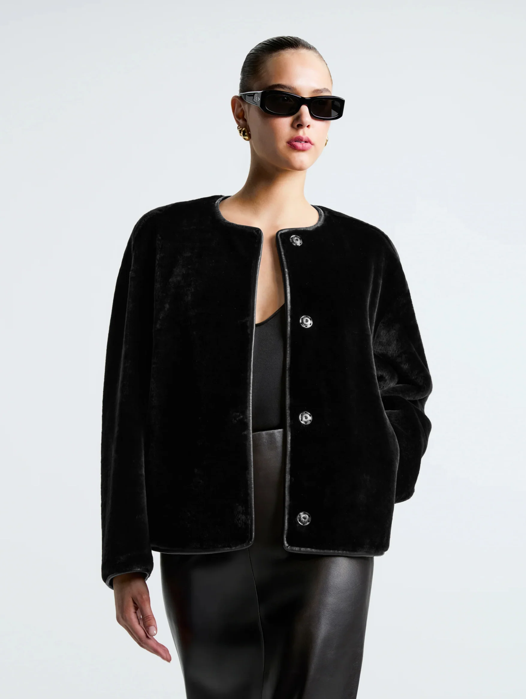 Lyra Versatile Shearling Jacket in Black - Image 3