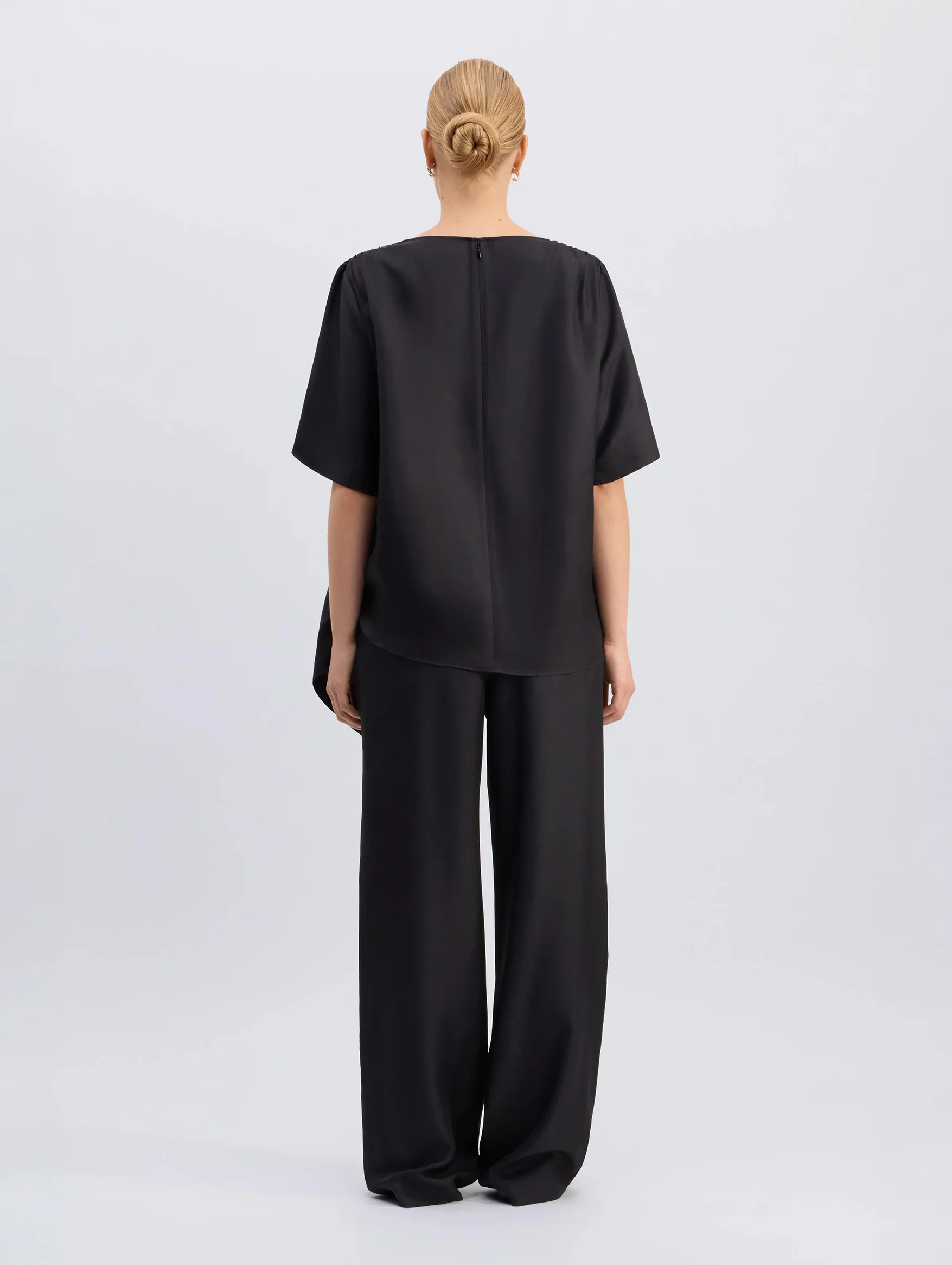 Mano Knotted Blouse in Black - Image 5