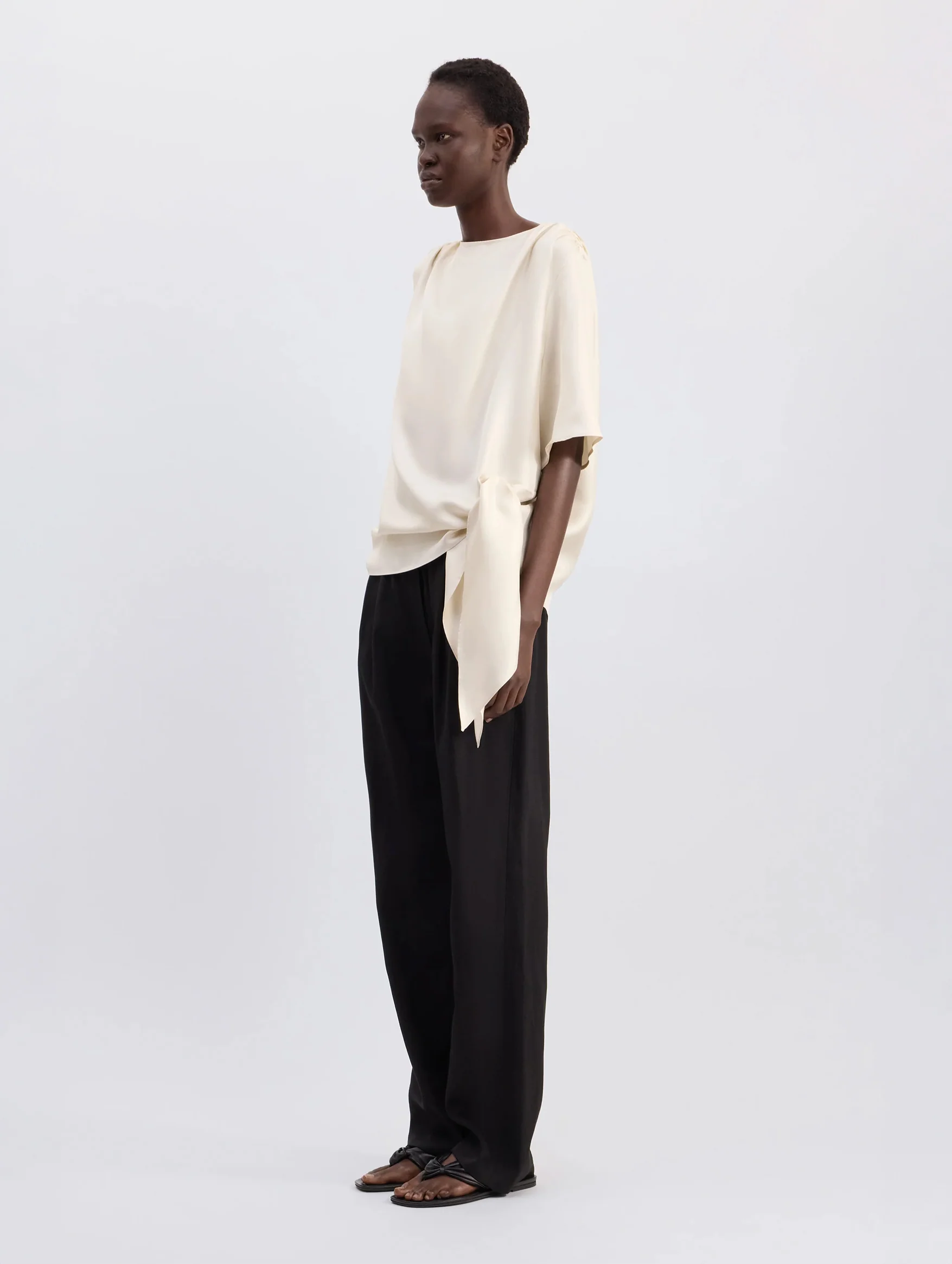 Mano Knotted Blouse in White - Image 3