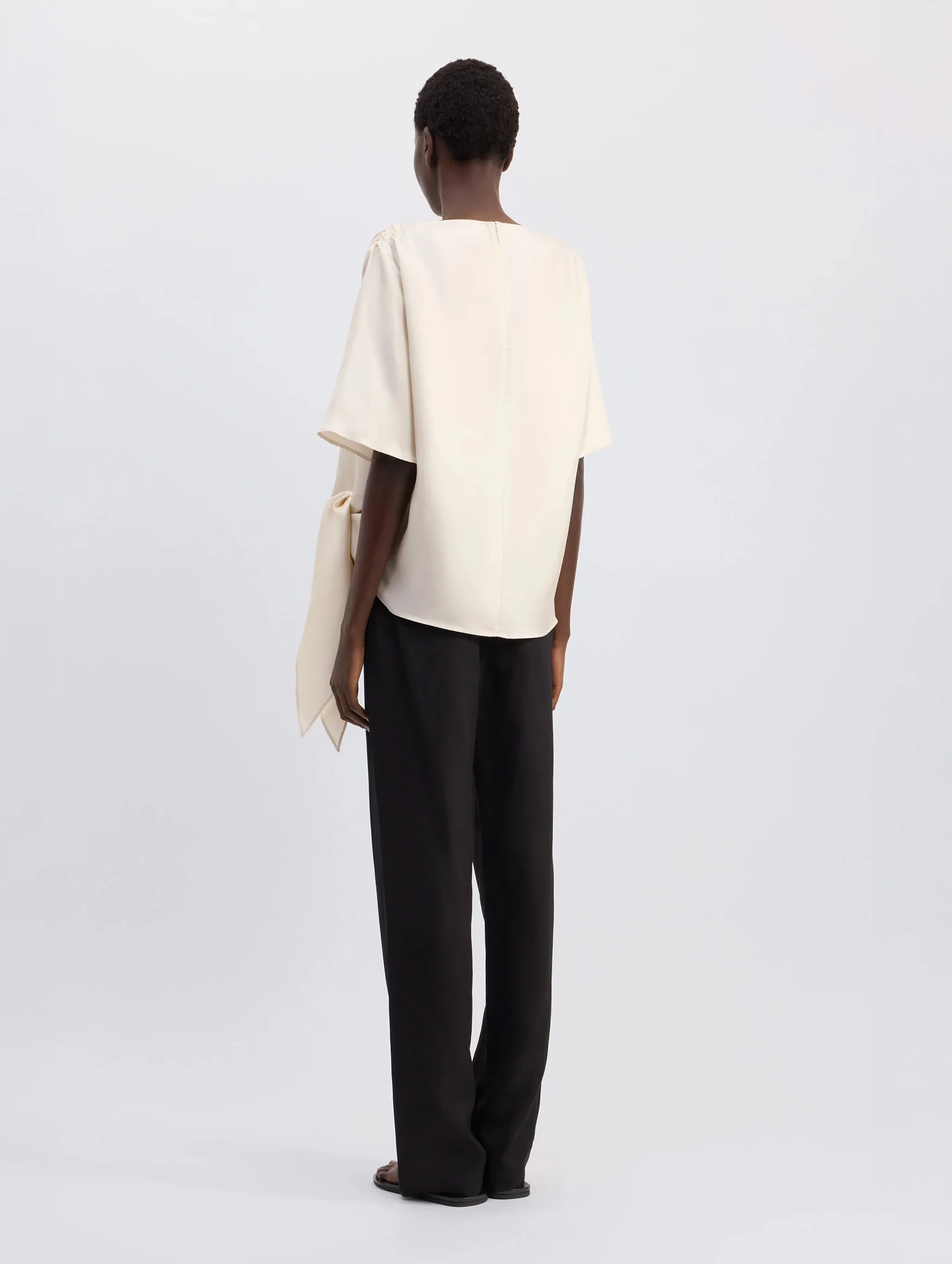 Mano Knotted Blouse in White - Image 5
