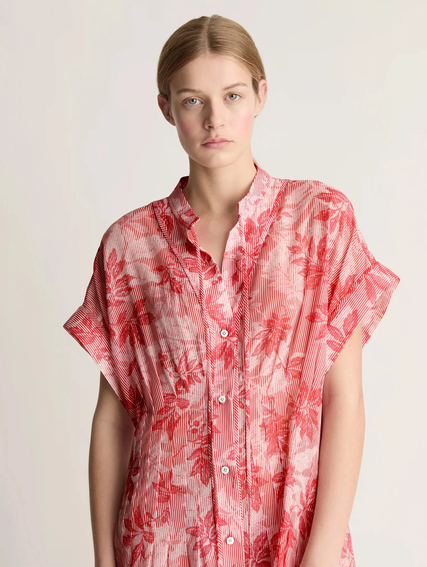 Meredith Cotton Dress in Raspberry - Image 4