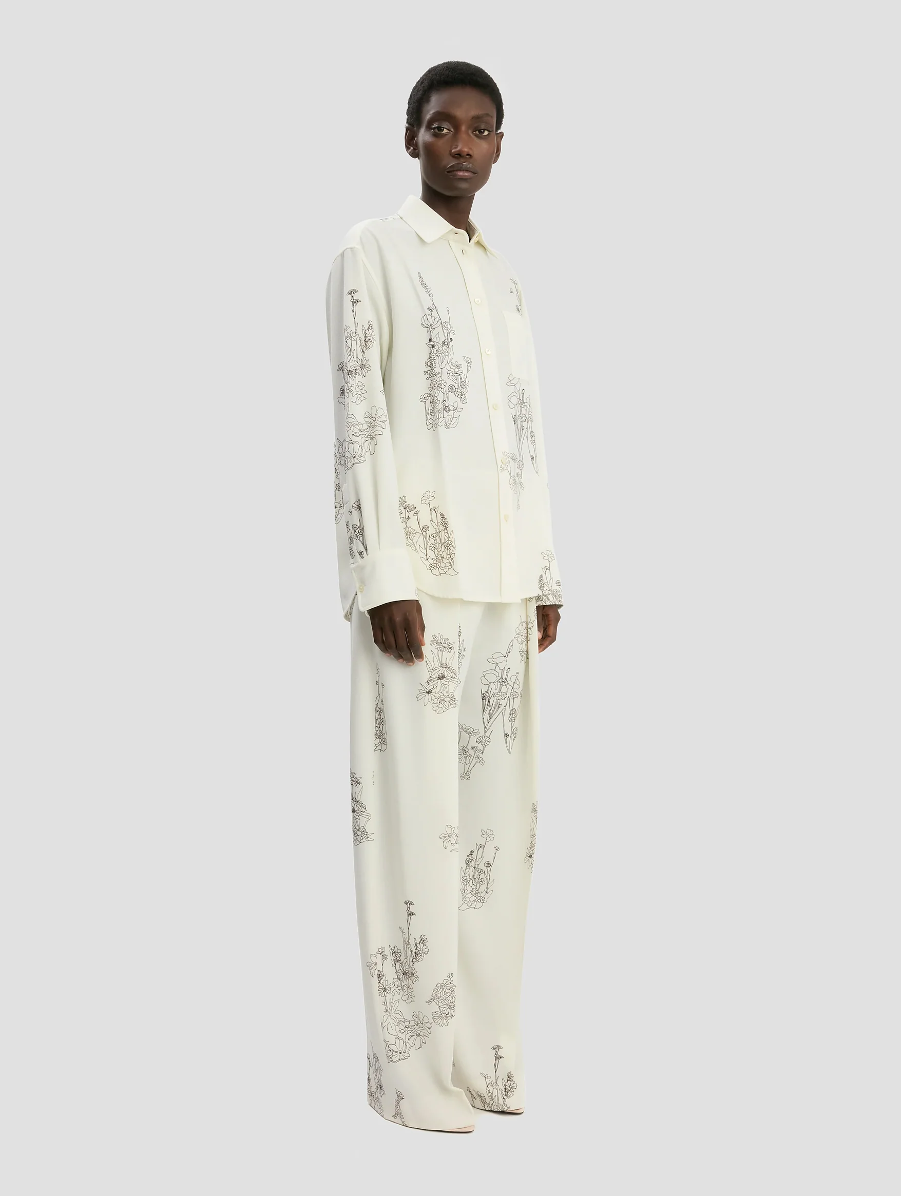 Pyjama Shirt in Off White Floral Print - Image 3