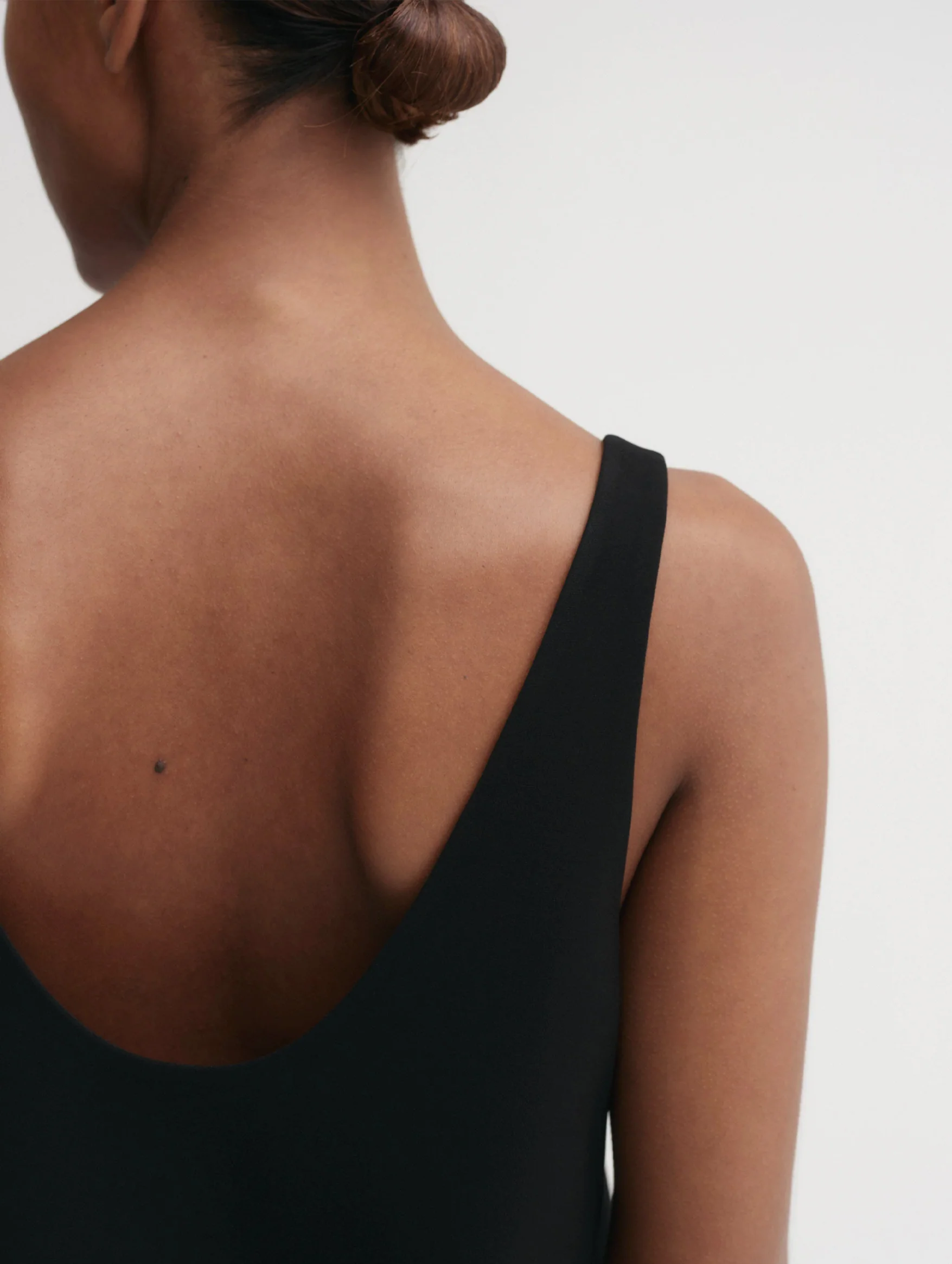Romy Crepe Top in Black - Image 4