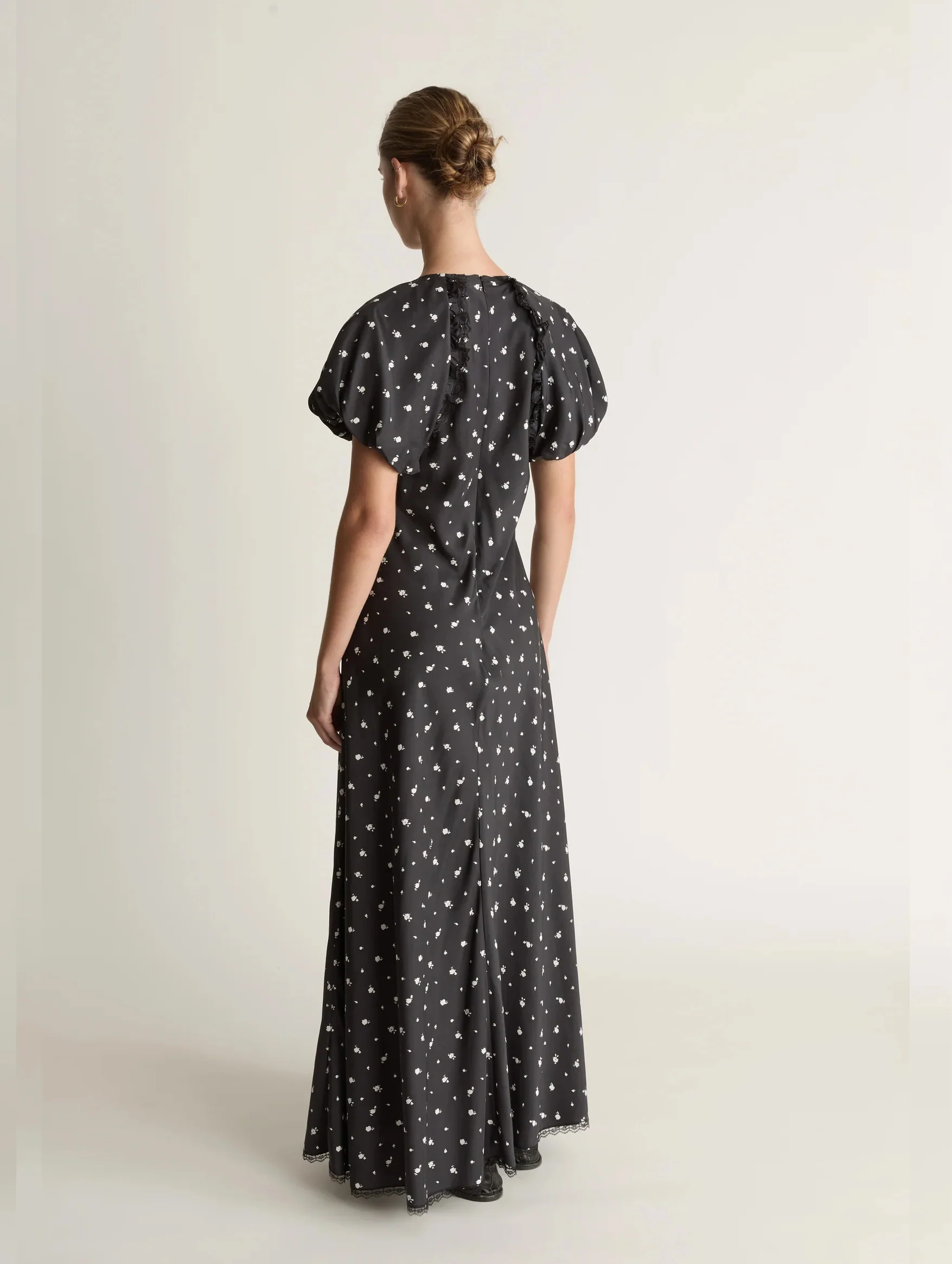 Roxie Dress in Black - Image 4