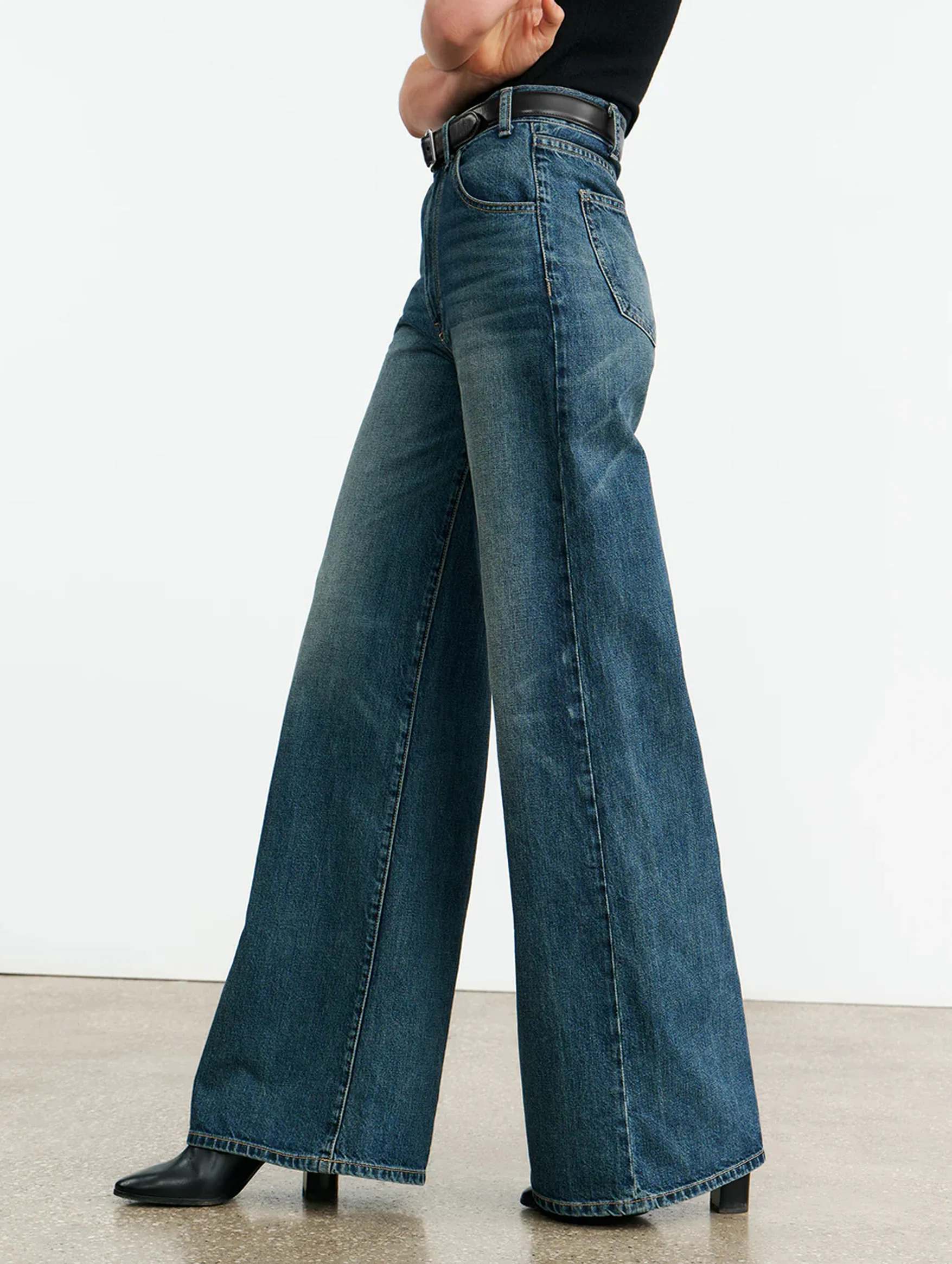 Salome Jean in Simon Wash - Image 5