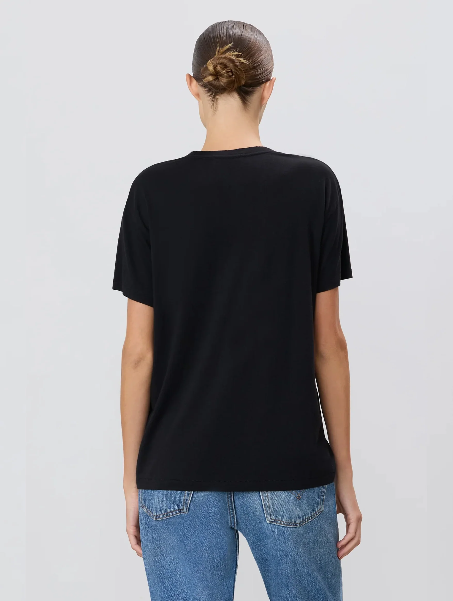Short Sleeve Boyfriend T-Shirt in Black - Image 4