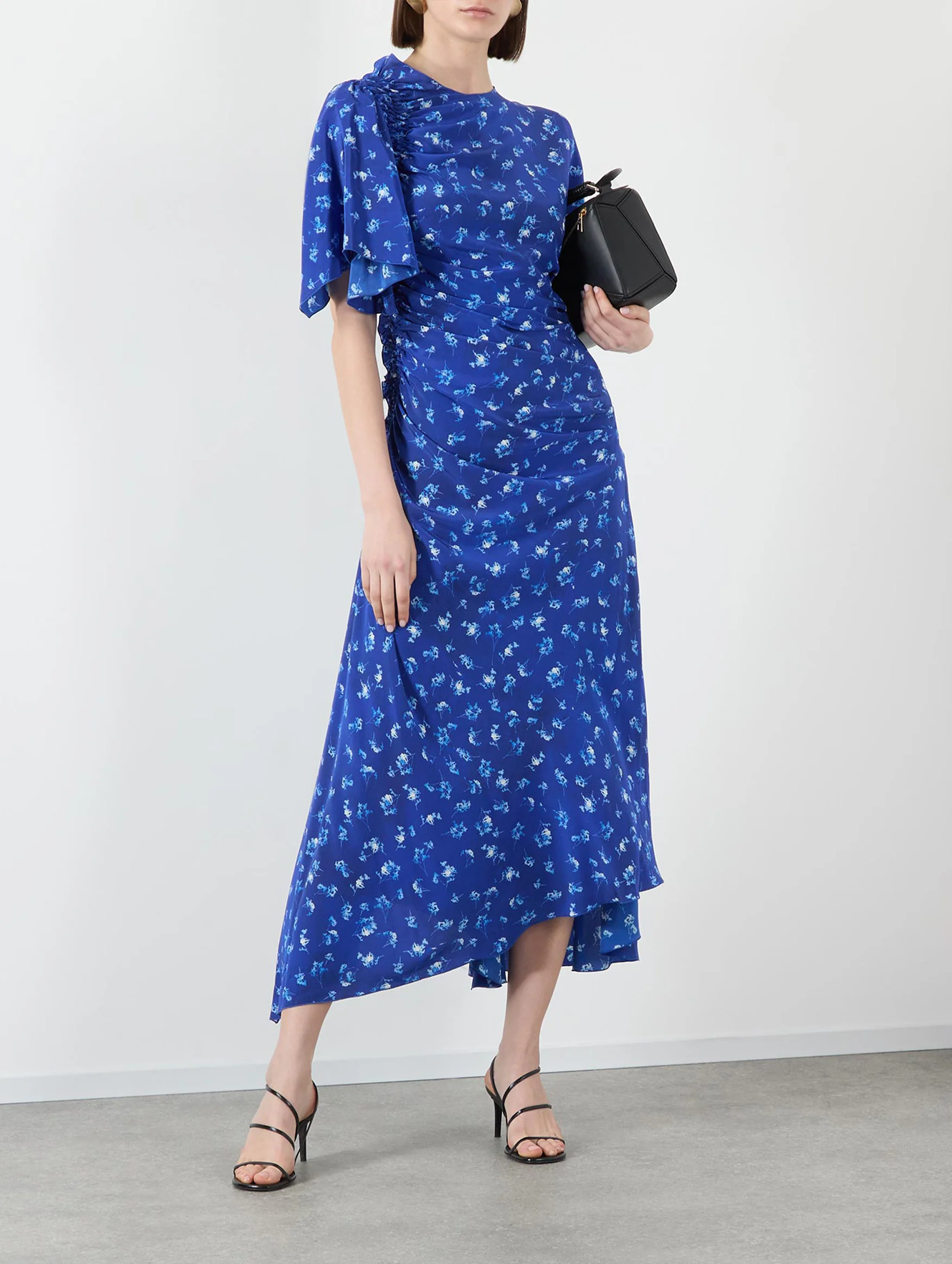 Smocked Short Sleeve Dress in Indigo print - Image 3