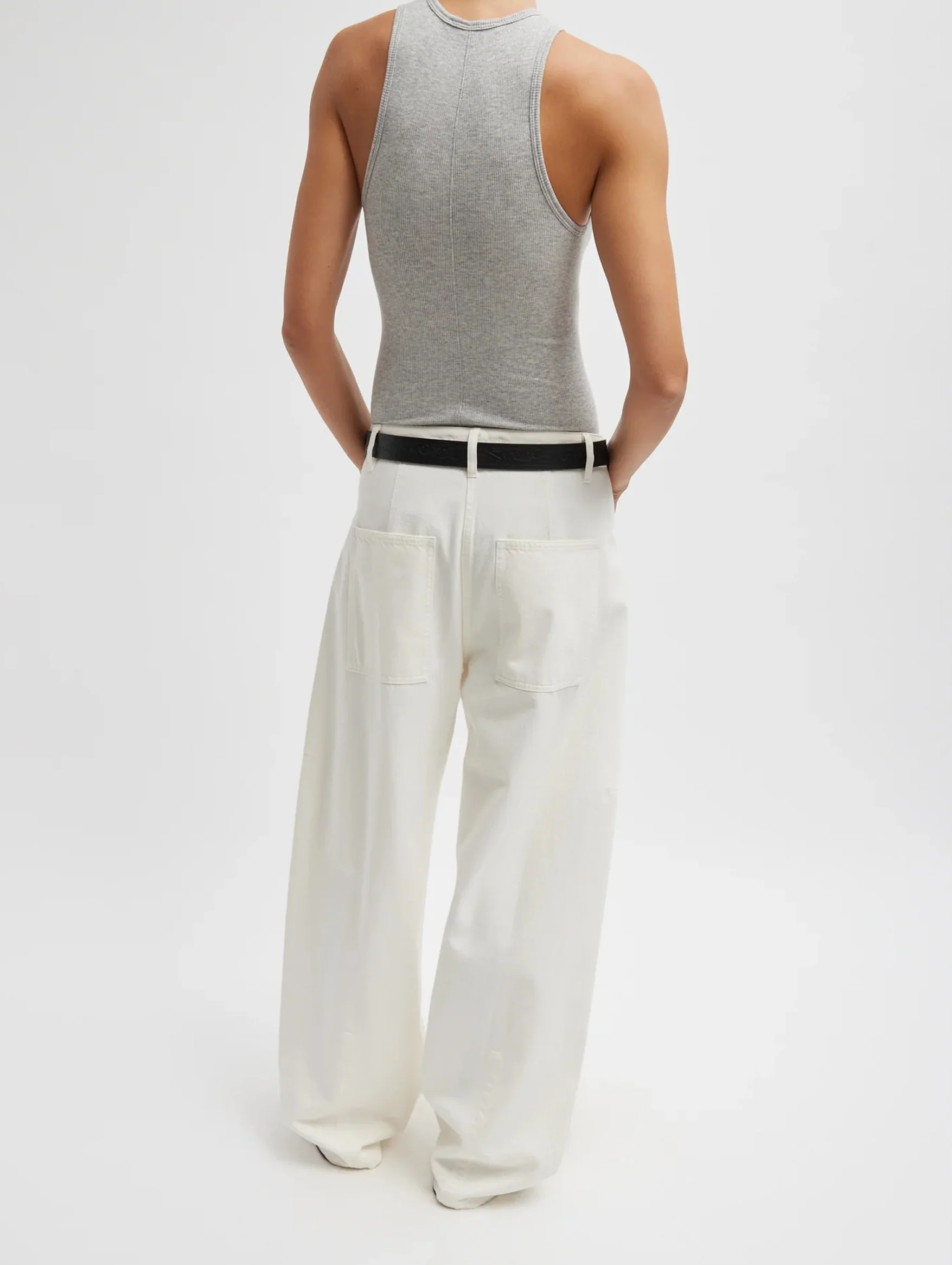 Spring Denim Short Sid Jean in White - Image 5