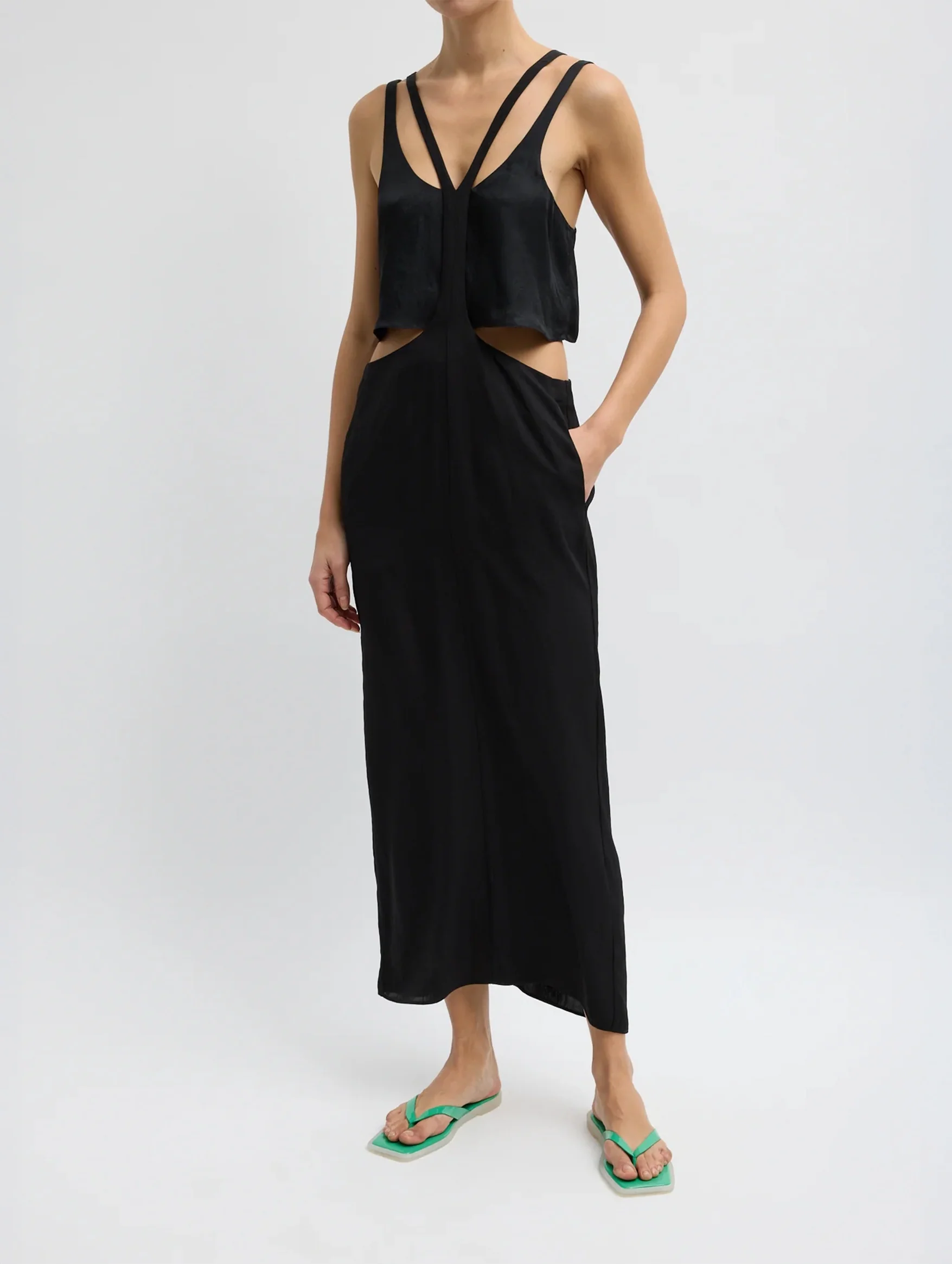 Summer Acetate Crinkle Overall Skirt in Black - Image 2
