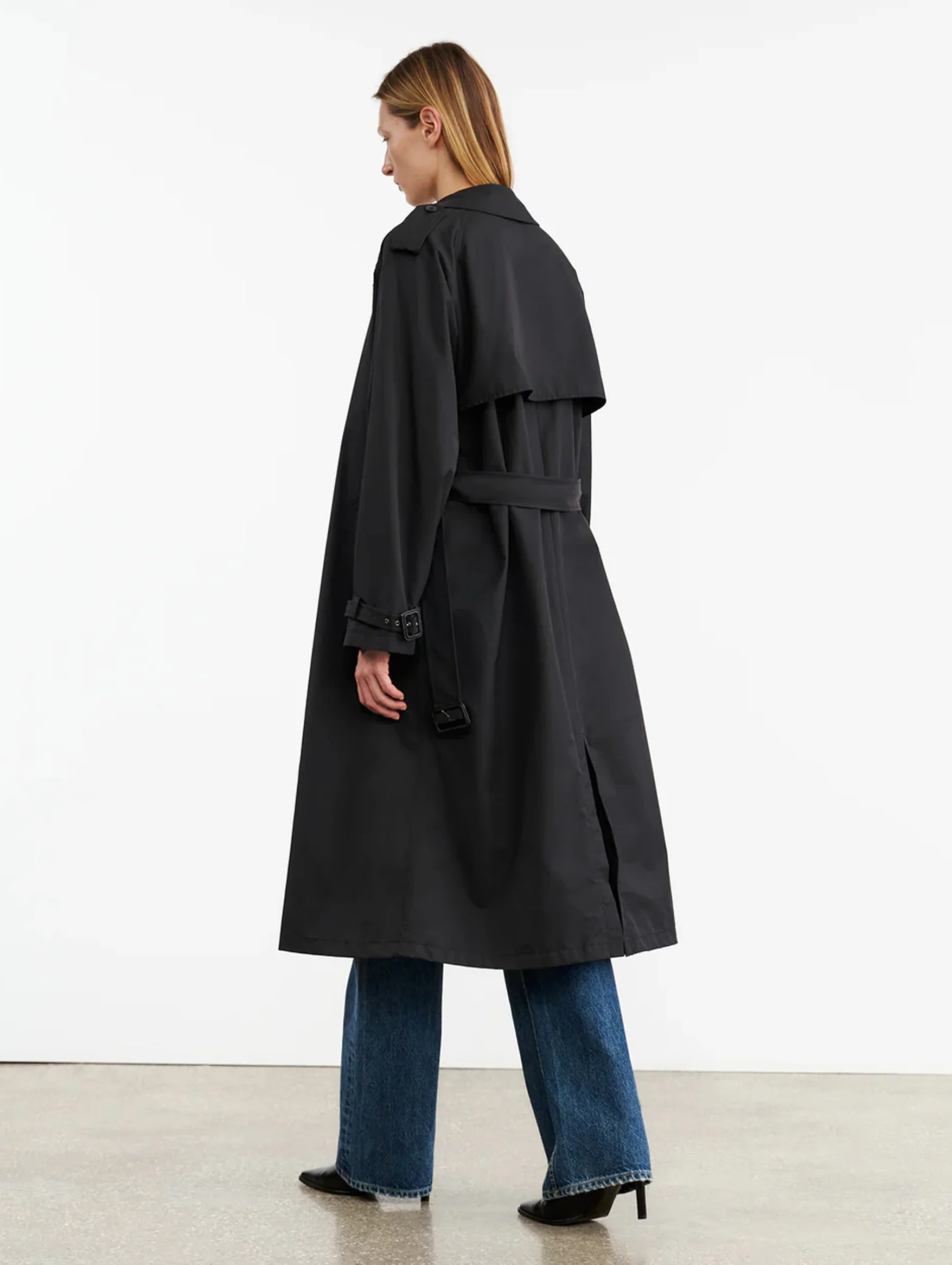 Tanner Trench Coat in Black - Image 3