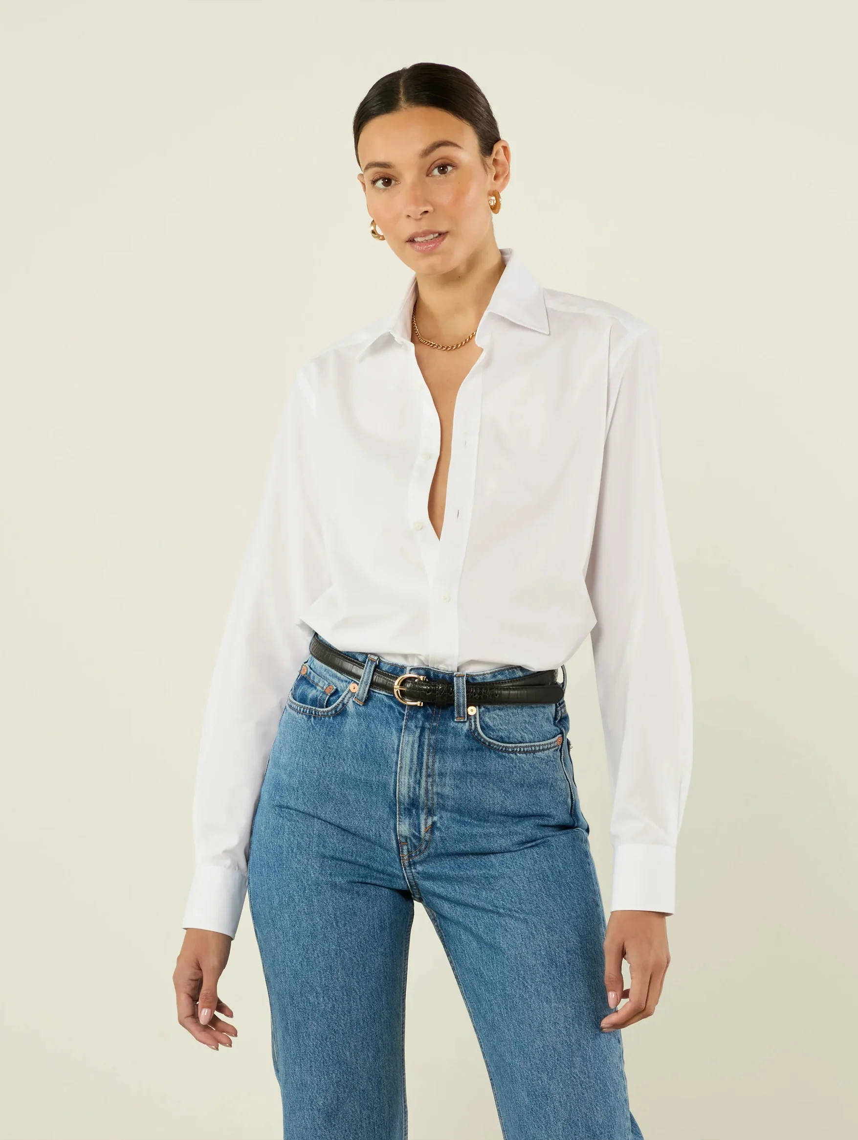 The Boyfriend Poplin Shirt in White - Image 4