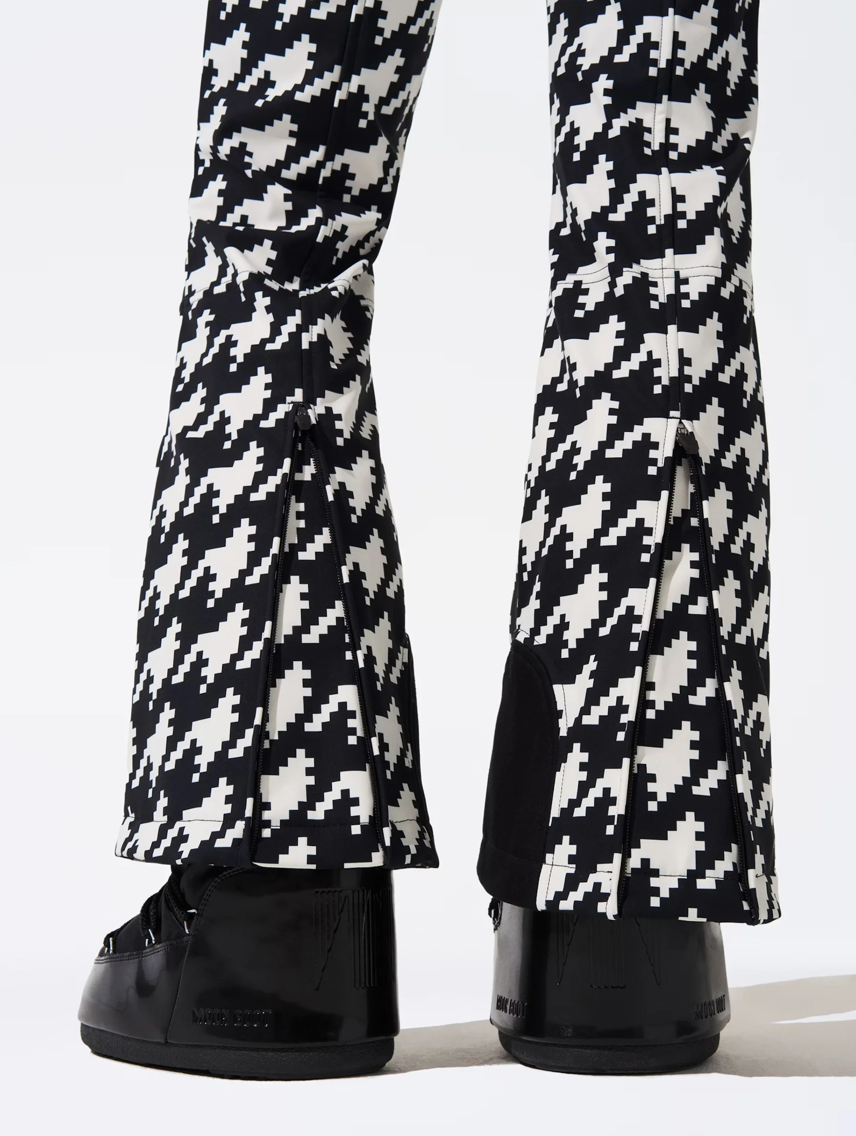 Tignes Ski Suit II in Houndstooth - Image 8
