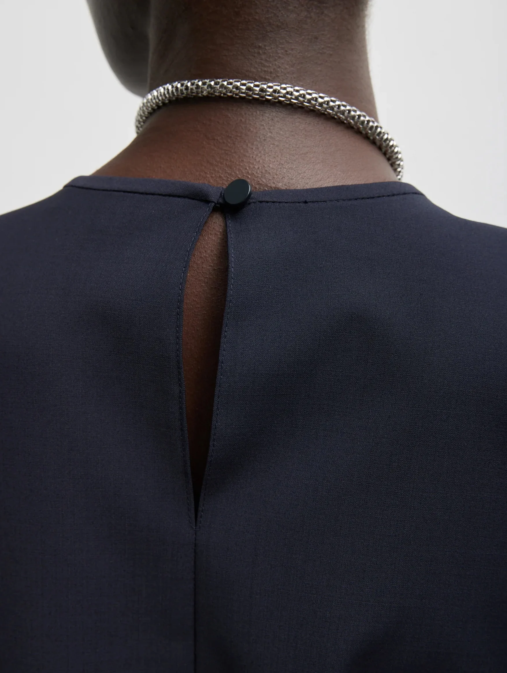 Tropical Wool Tie Front T-Shirt in Navy - Image 3
