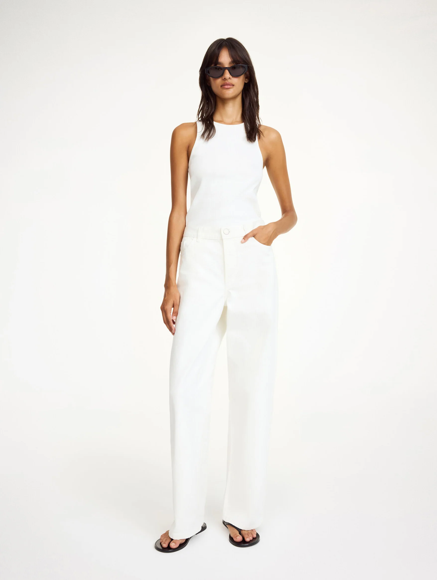 Vinola Jean in White - Image 2