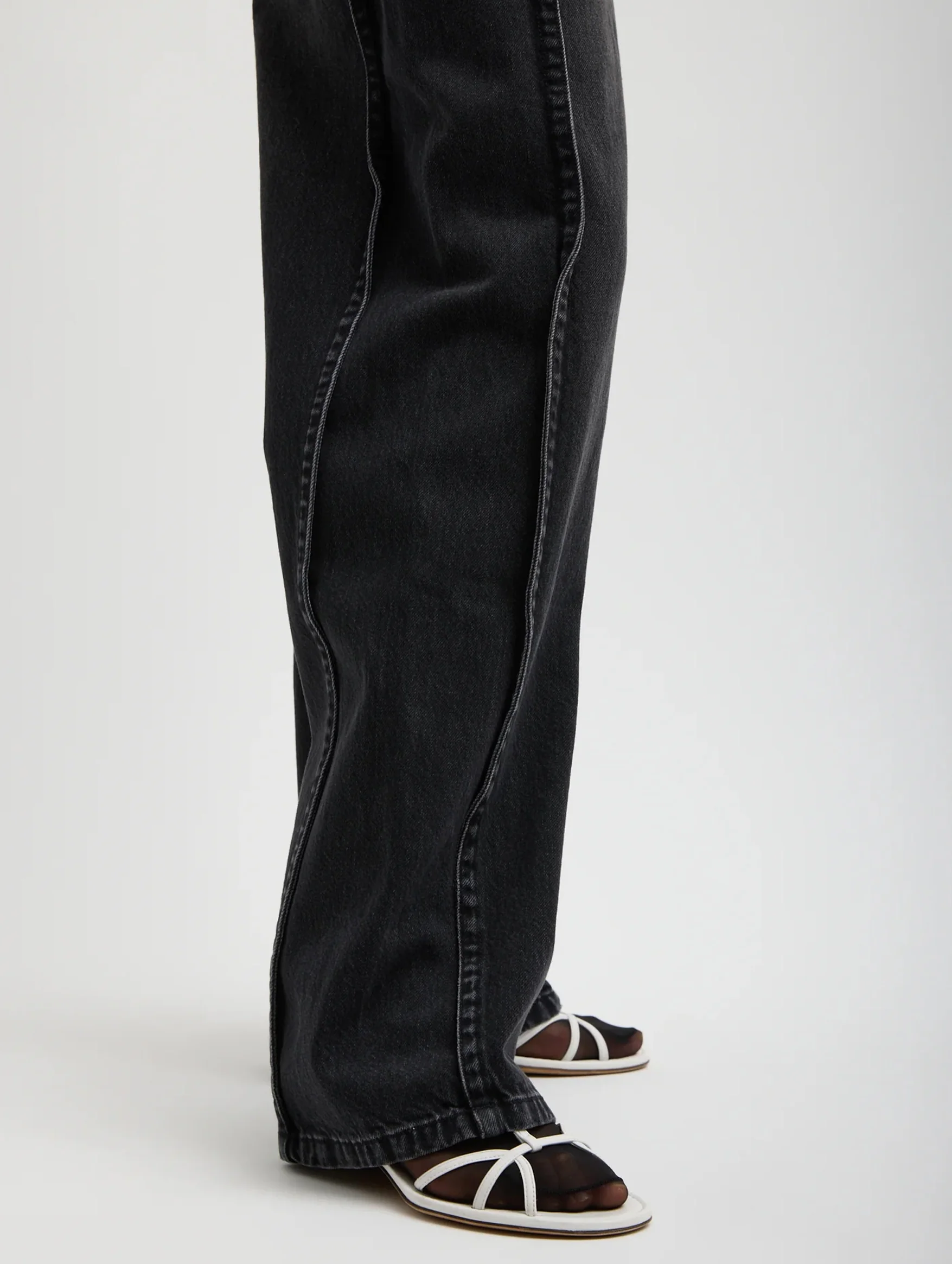 Vintage Black Denim Tuck Jean - Regular - Image 7